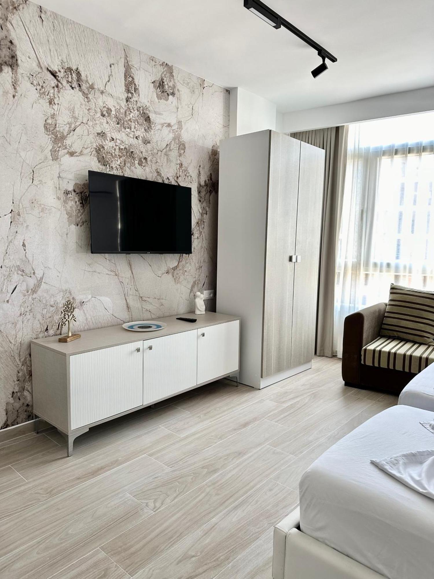 Al Mare Rooms Sarandë 외부 사진