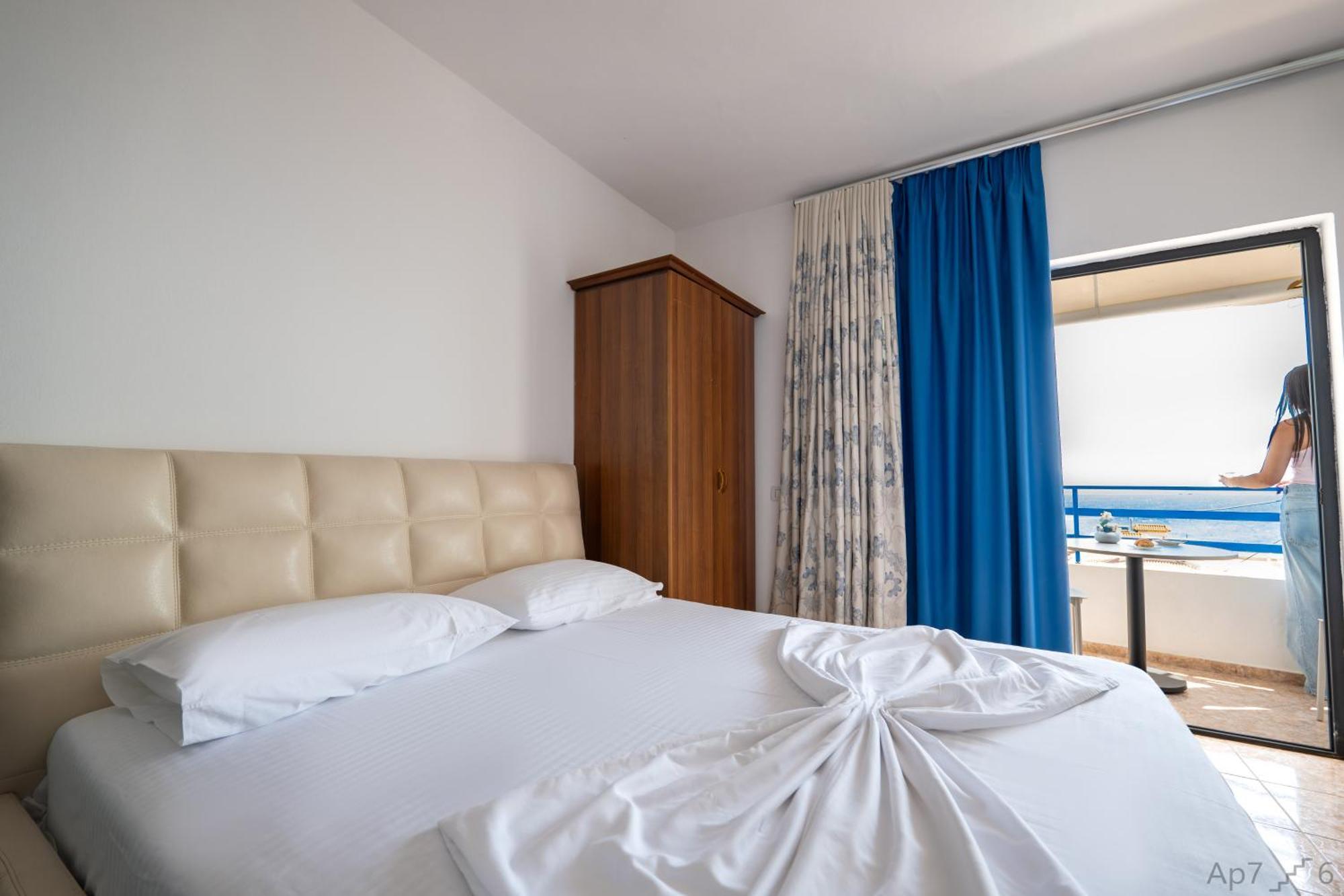 Al Mare Rooms Sarandë 외부 사진